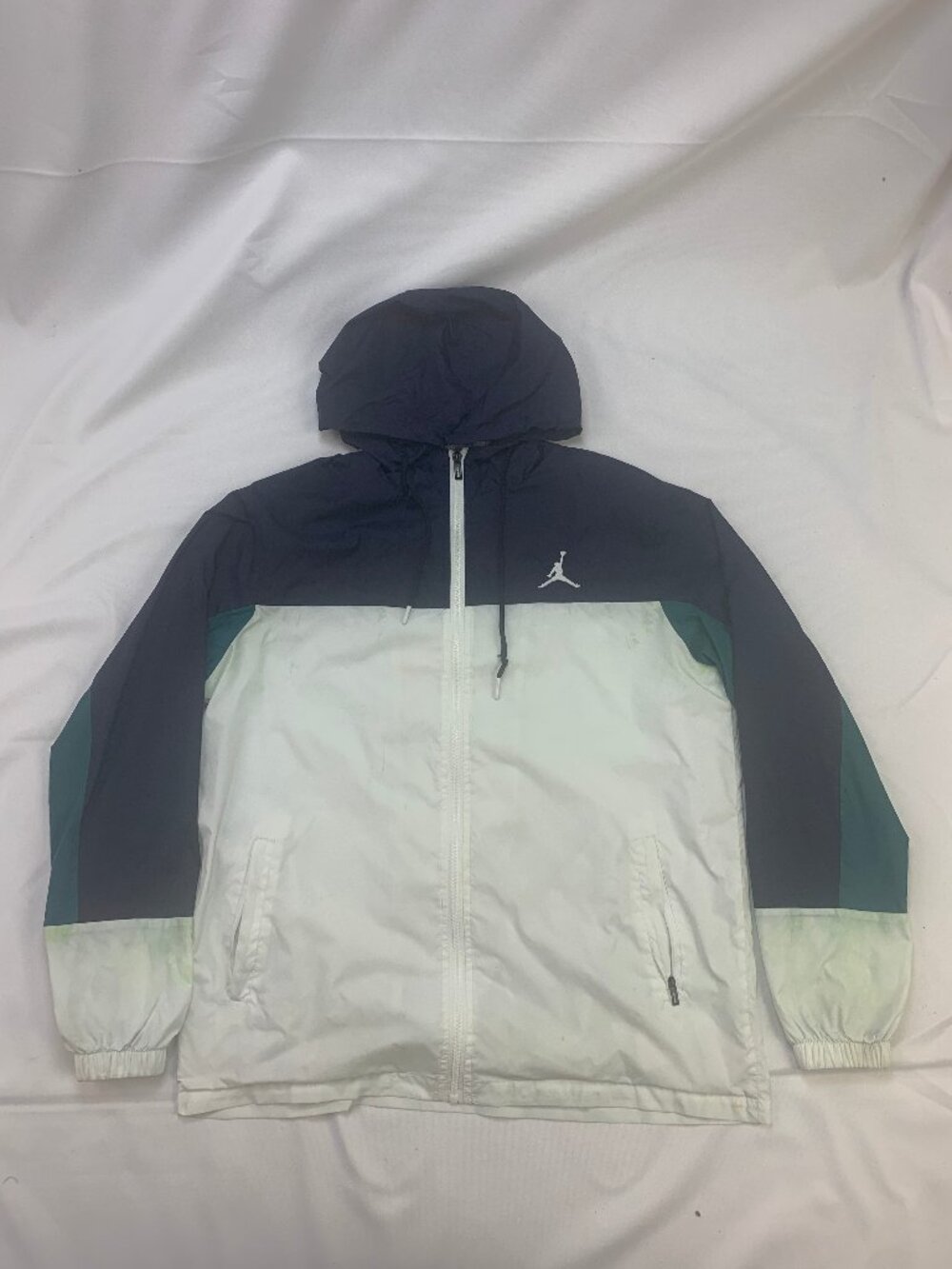 Jordan track jacket size XL Mens US